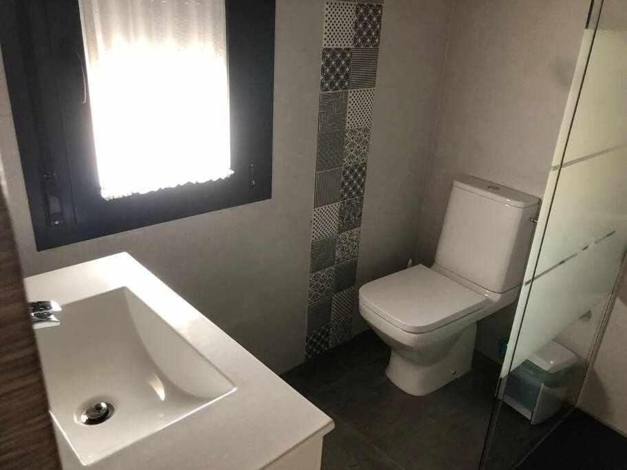 Alojamiento El Pez Casa Con Piscina Climatizada Villafranca de los Caballeros Buitenkant foto