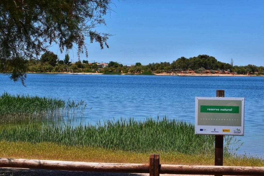 Alojamiento El Pez Casa Con Piscina Climatizada Villafranca de los Caballeros Buitenkant foto