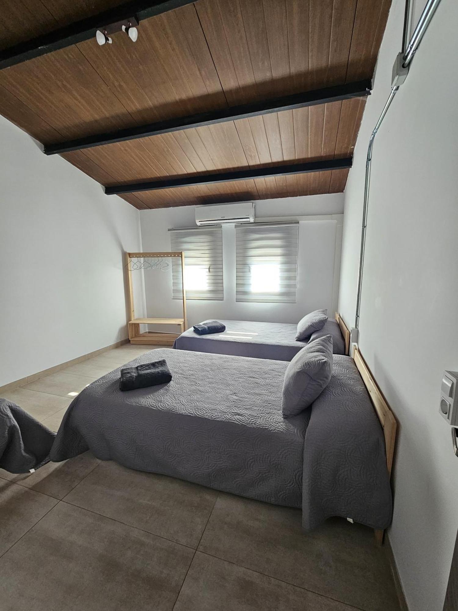 Alojamiento El Pez Casa Con Piscina Climatizada Villafranca de los Caballeros Buitenkant foto